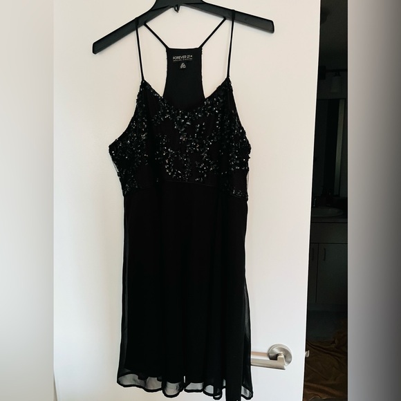 Plus size cocktail dress - Picture 5 of 5